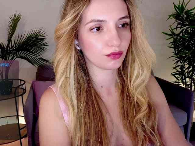 Kris_honey webcam
