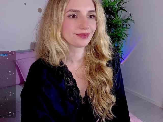 Kris_Baby webcam