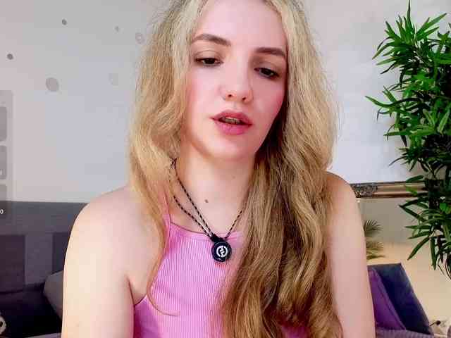 Kris_honey webcam