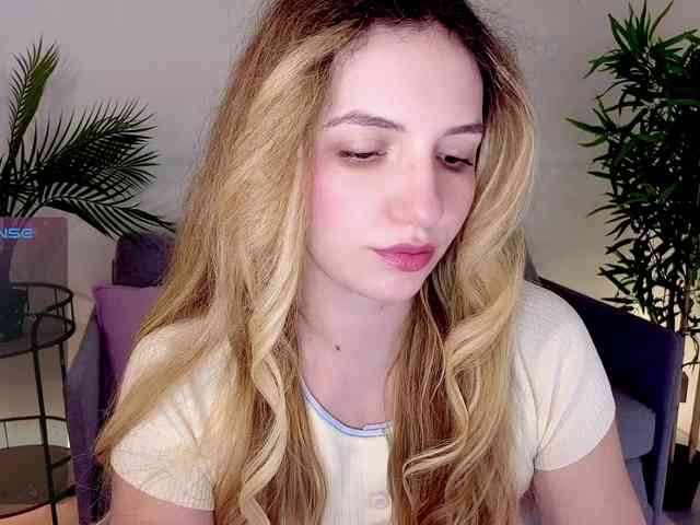 Kris_honey webcam