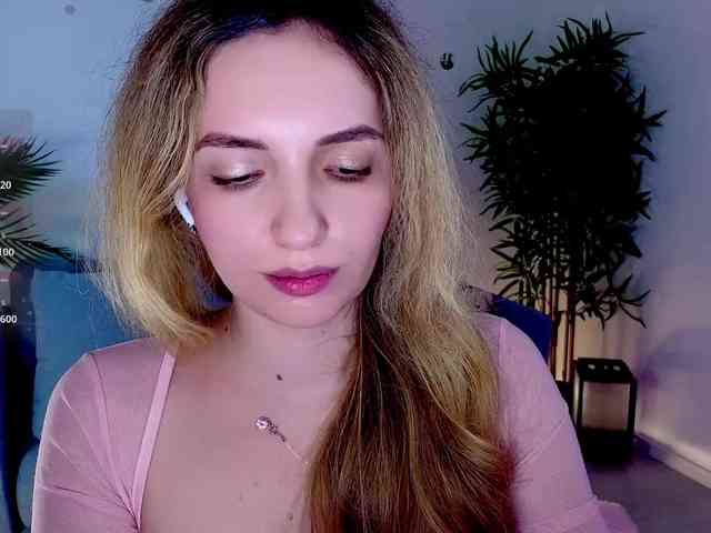 Kris_honey webcam