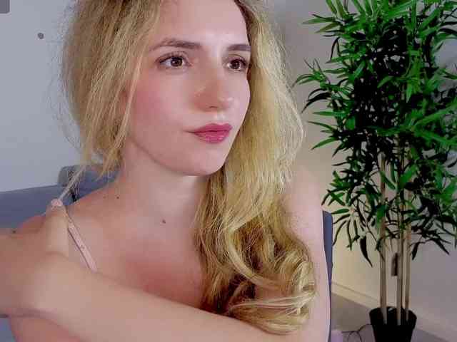 Kris_Cute webcam