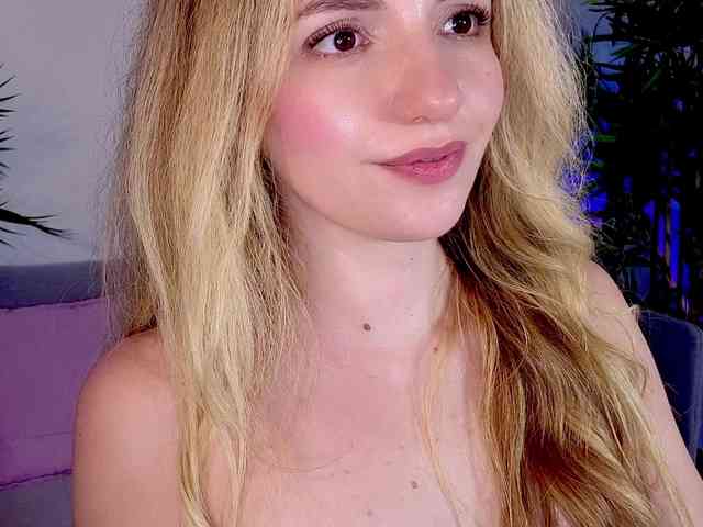 Kris_Baby webcam