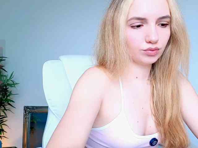 Kris_honey webcam