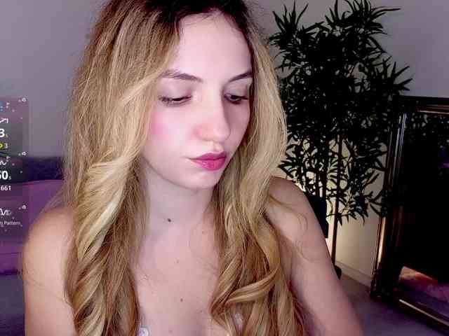 Kris_honey webcam