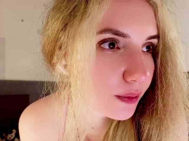Kris_honey webcam