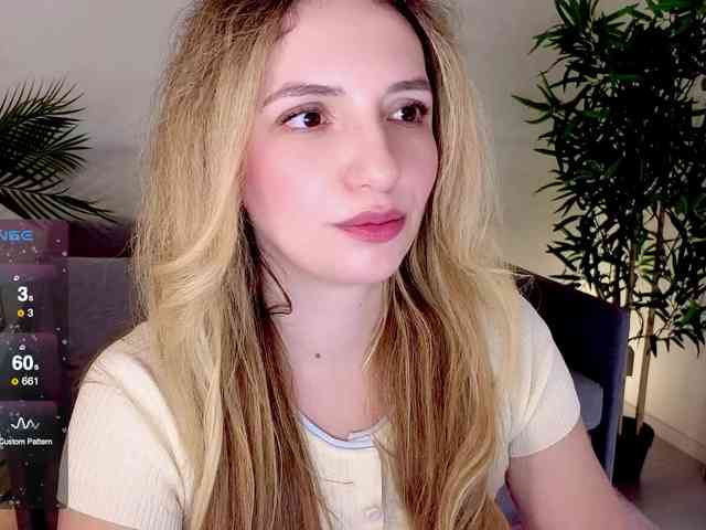 Kris_honey webcam