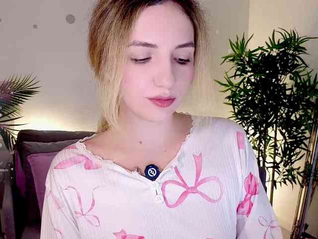 Kris_honey webcam