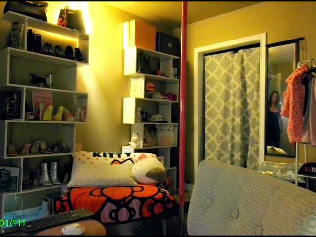 NikkiGlazer live cam preview