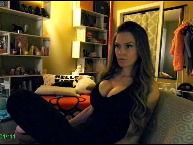 NikkiGlazer live cam on BongaCams
