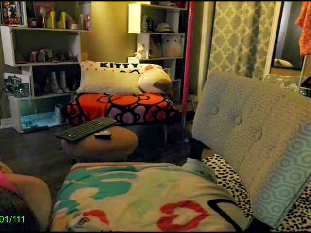 NikkiGlazer webcam