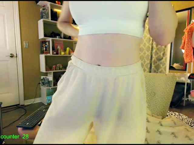 NikkiGlazer webcam