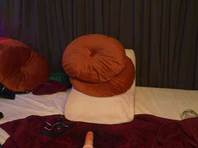 Lacie_Le_Beauty webcam