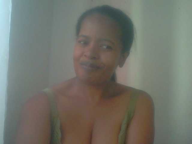 Edwiga live cam on BongaCams