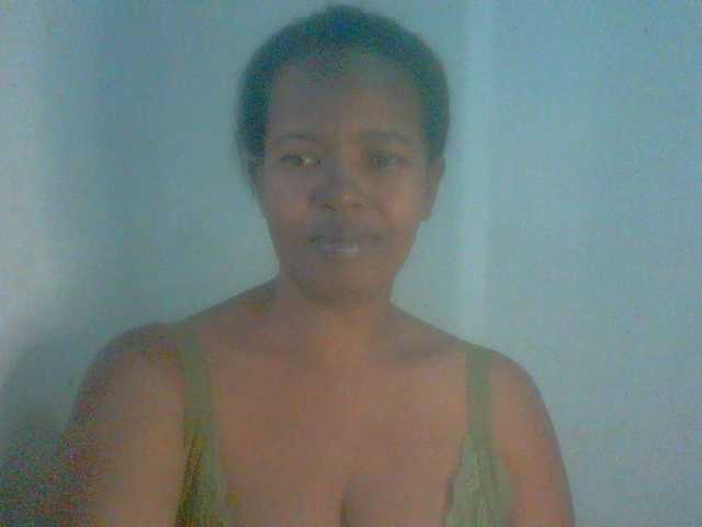 Edwiga live cam on BongaCams