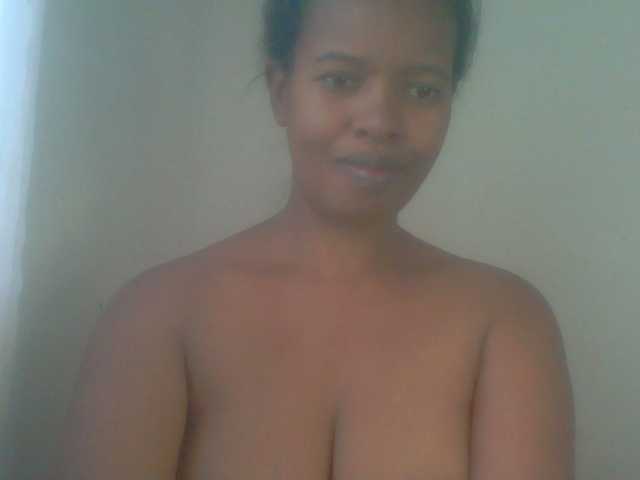 Edwiga live cam on BongaCams