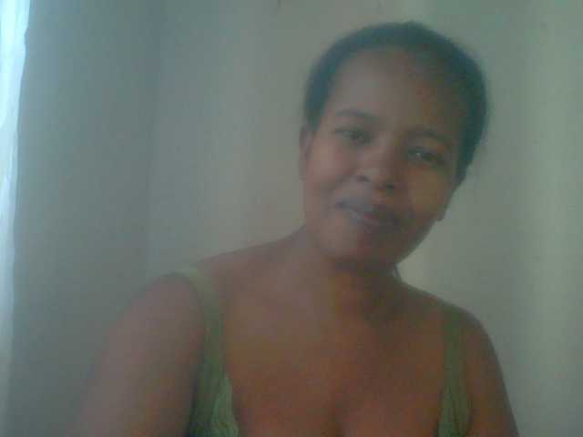 Edwiga live cam on BongaCams