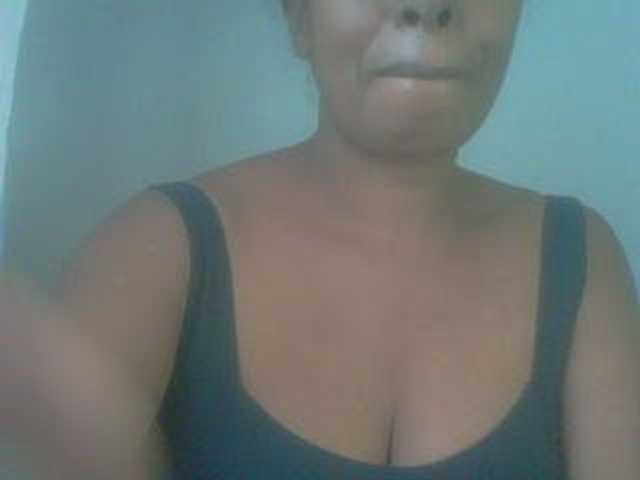 Edwiga live cam on BongaCams