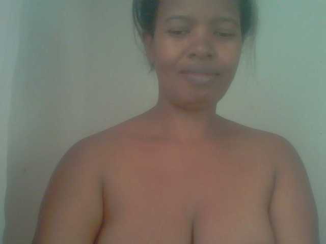 Edwiga live cam on BongaCams