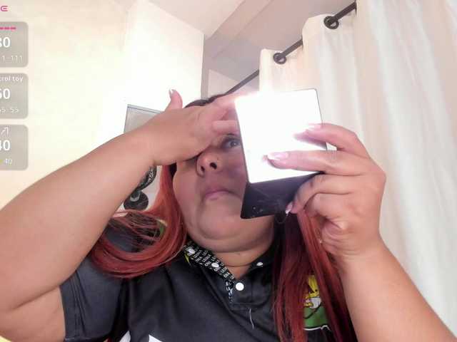 Kimiekaboom live cam on BongaCams