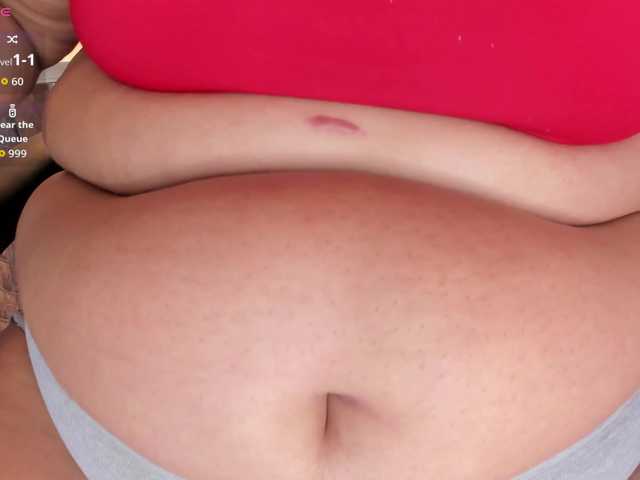 Kimiekaboom live cam on BongaCams