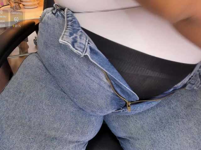 Kimiekaboom live cam preview