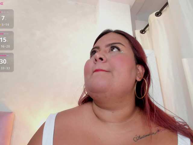 Kimiekaboom live cam on BongaCams