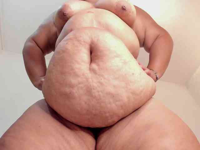 Kimiekaboom webcam