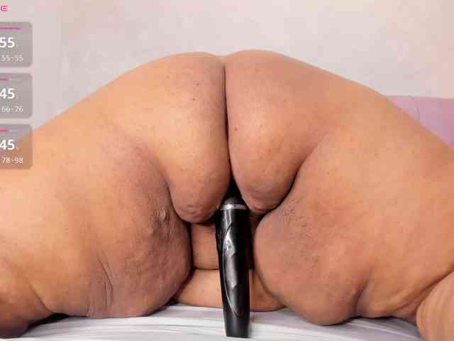 Kimiekaboom webcam