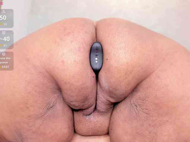 Kimiekaboom webcam