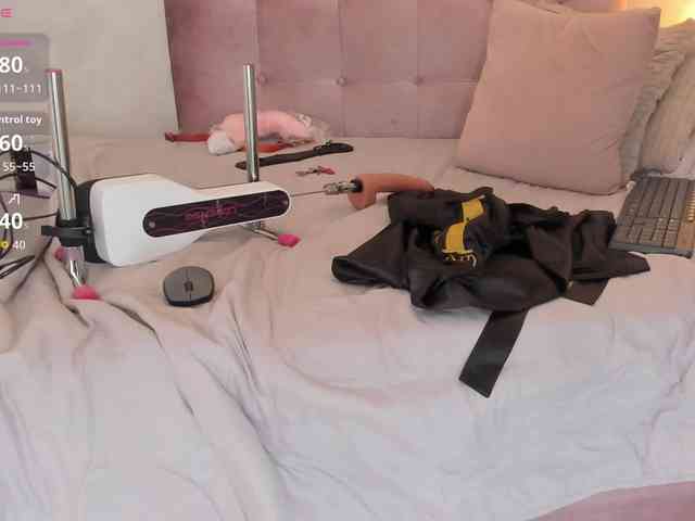 Kimiekaboom webcam