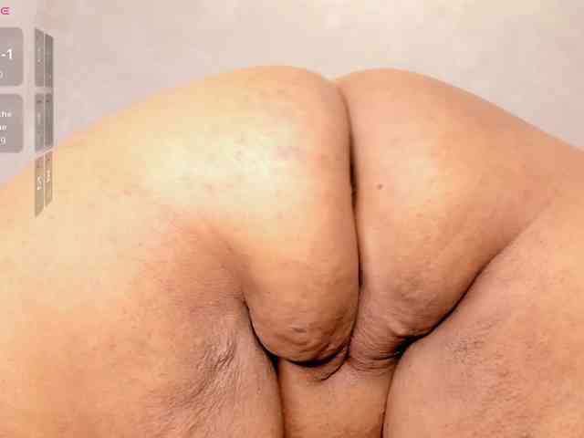 Kimiekaboom webcam