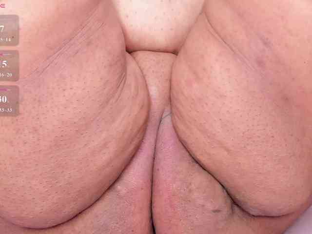 Kimiekaboom webcam