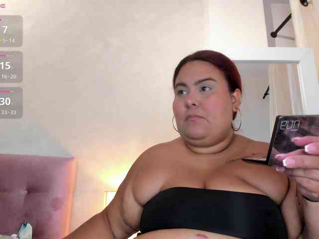 Kimiekaboom webcam