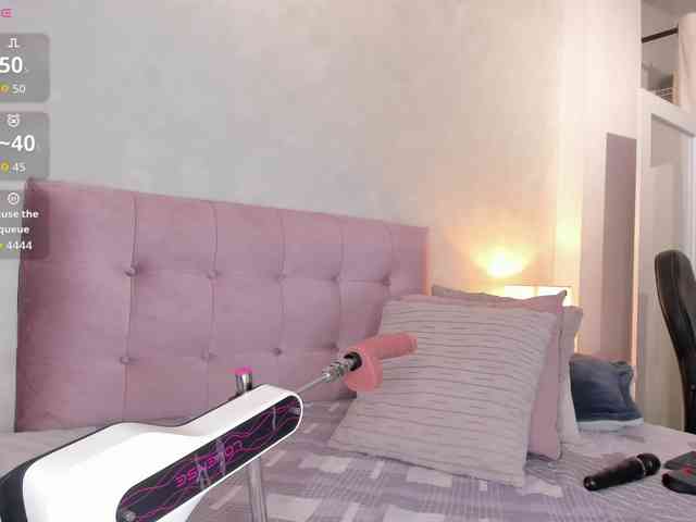 Kimiekaboom webcam