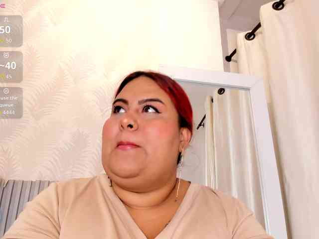 Kimiekaboom webcam