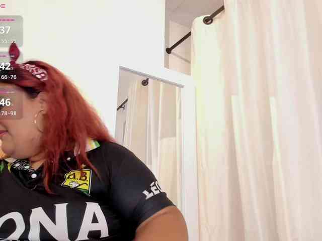 Kimiekaboom Live Webcam on BongaCams