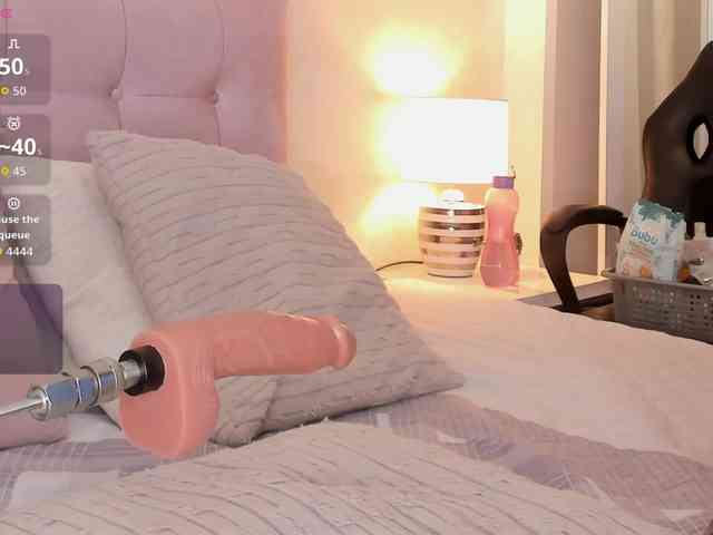 Kimiekaboom webcam