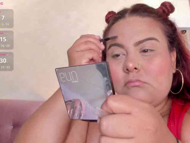 Kimiekaboom webcam