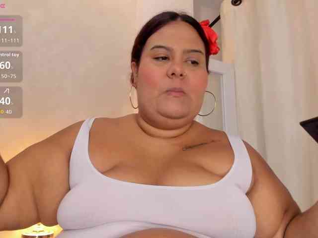 Kimiekaboom webcam