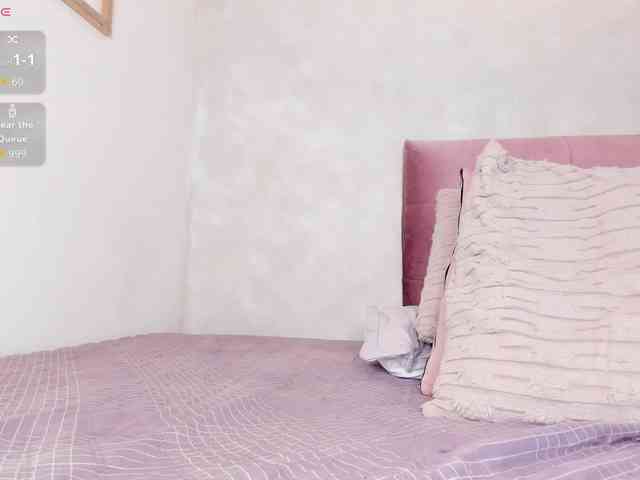 Kimiekaboom webcam