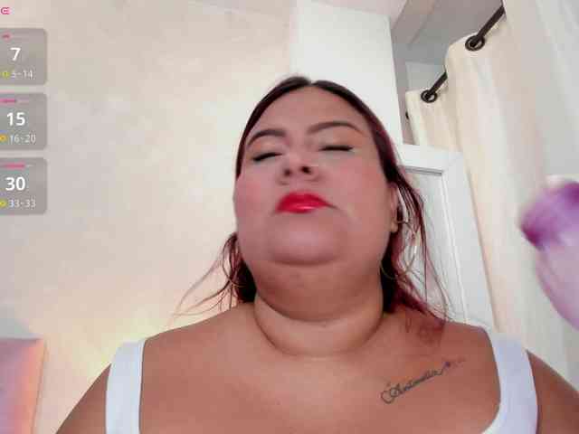 Kimiekaboom webcam