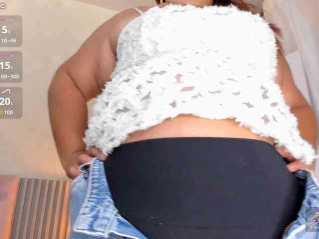 Kimiekaboom webcam