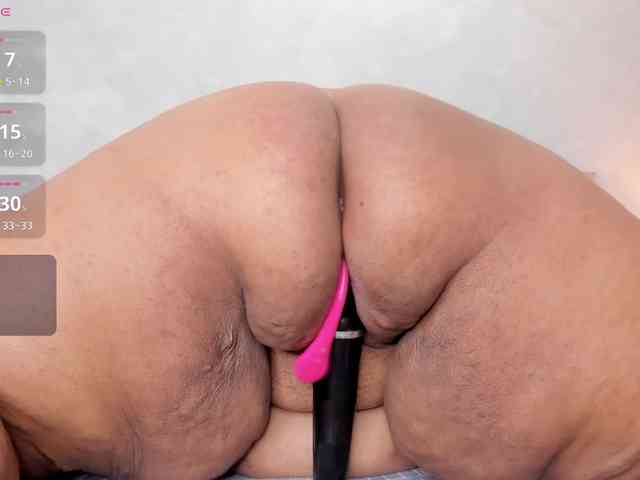 Kimiekaboom webcam