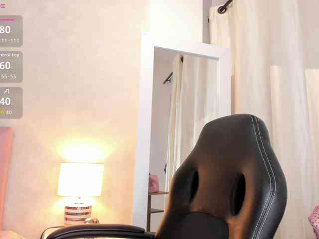 Kimiekaboom webcam
