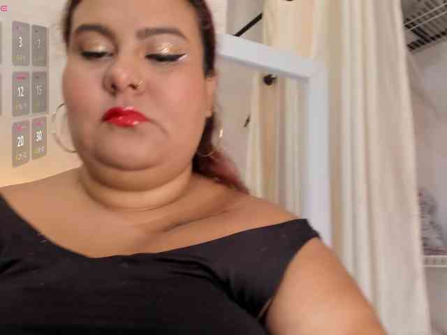 Kimiekaboom webcam