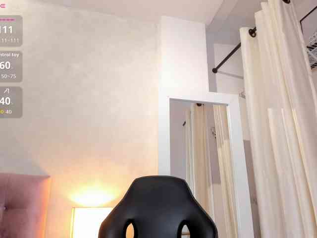 Kimiekaboom webcam