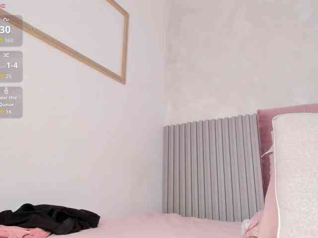 Kimiekaboom webcam