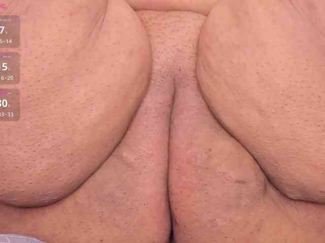 Kimiekaboom webcam