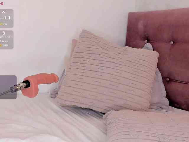 Kimiekaboom webcam